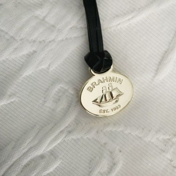 NWOT Brahmin Black Crocodile Shiny Leather Shoulder Bag - Picture 7 of 12